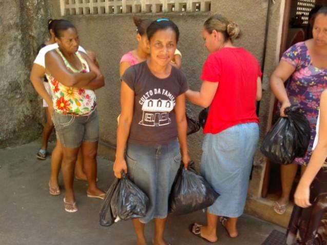 BAHIANA_CIDADA_ENTREGA_AMAZONAS_17_09_2012_(5).jpg