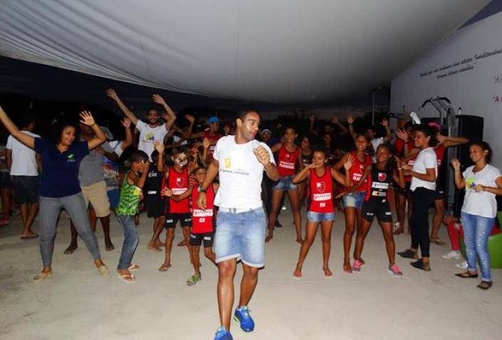Bahiana-Acao-Escola-Atletismo-Flamengo-Ferrerinha-20-05-16_(101).jpg