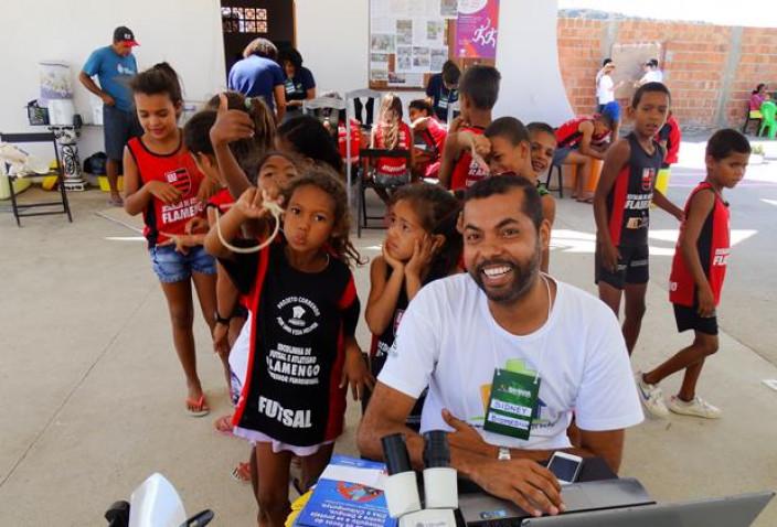 Bahiana-Acao-Escola-Atletismo-Flamengo-Ferrerinha-20-05-16_(20).jpg