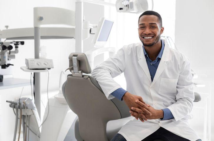 Entenda por que fazer Odontologia na Bahiana aumenta suas chances no mercado de trabalho
